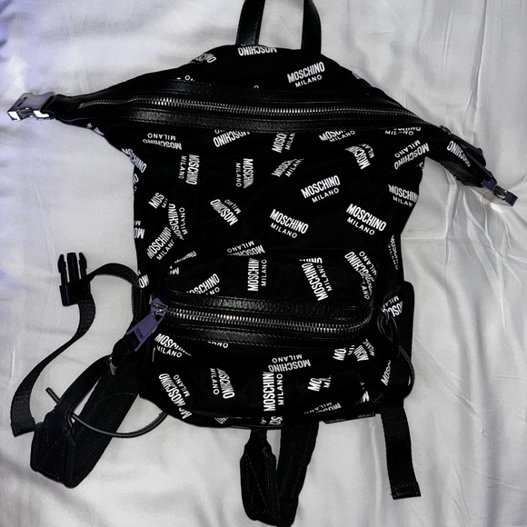 Moschino Bag NEVER WORN main image 8
